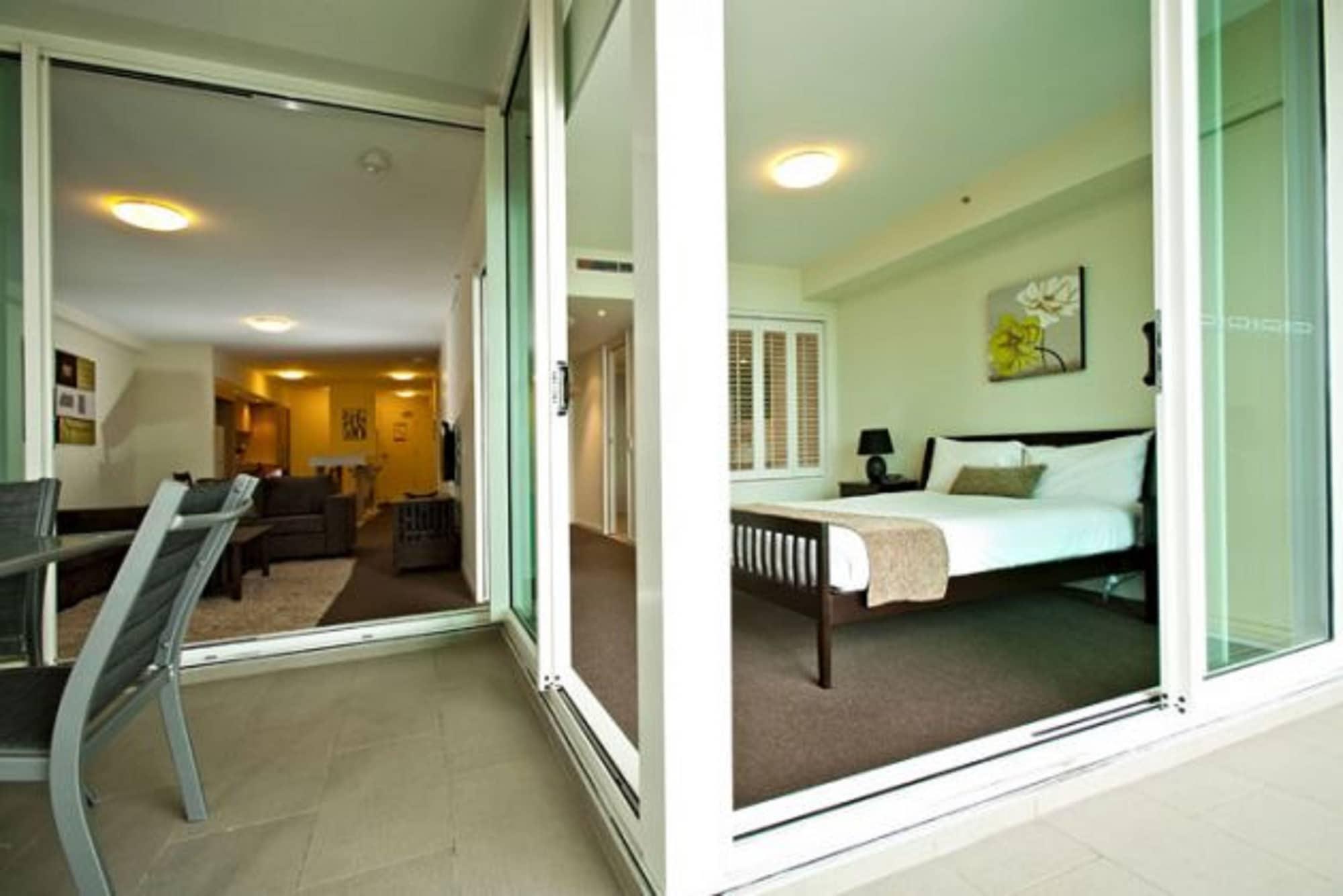 Lanai Riverside Apartments Mackay Bagian luar foto