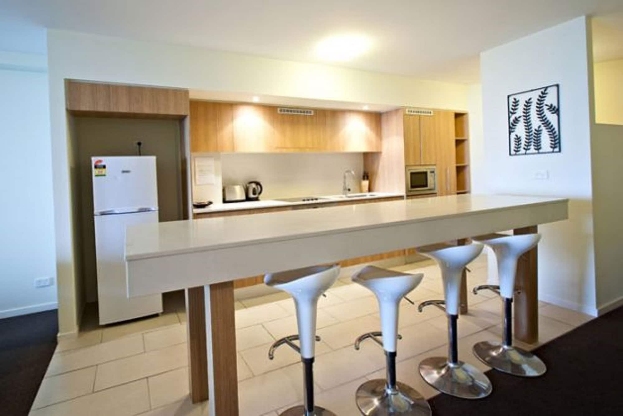 Lanai Riverside Apartments Mackay Bagian luar foto