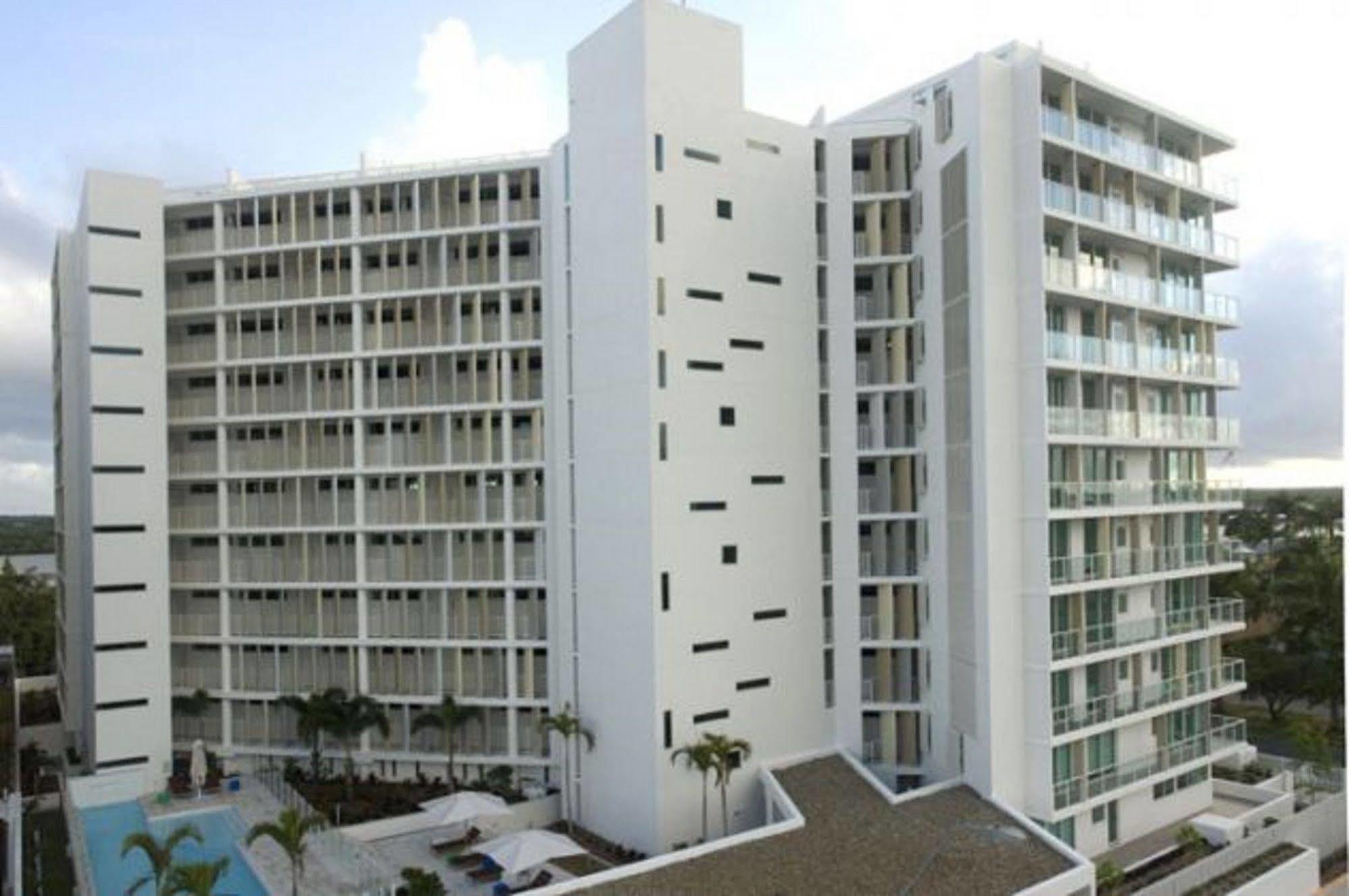Lanai Riverside Apartments Mackay Bagian luar foto