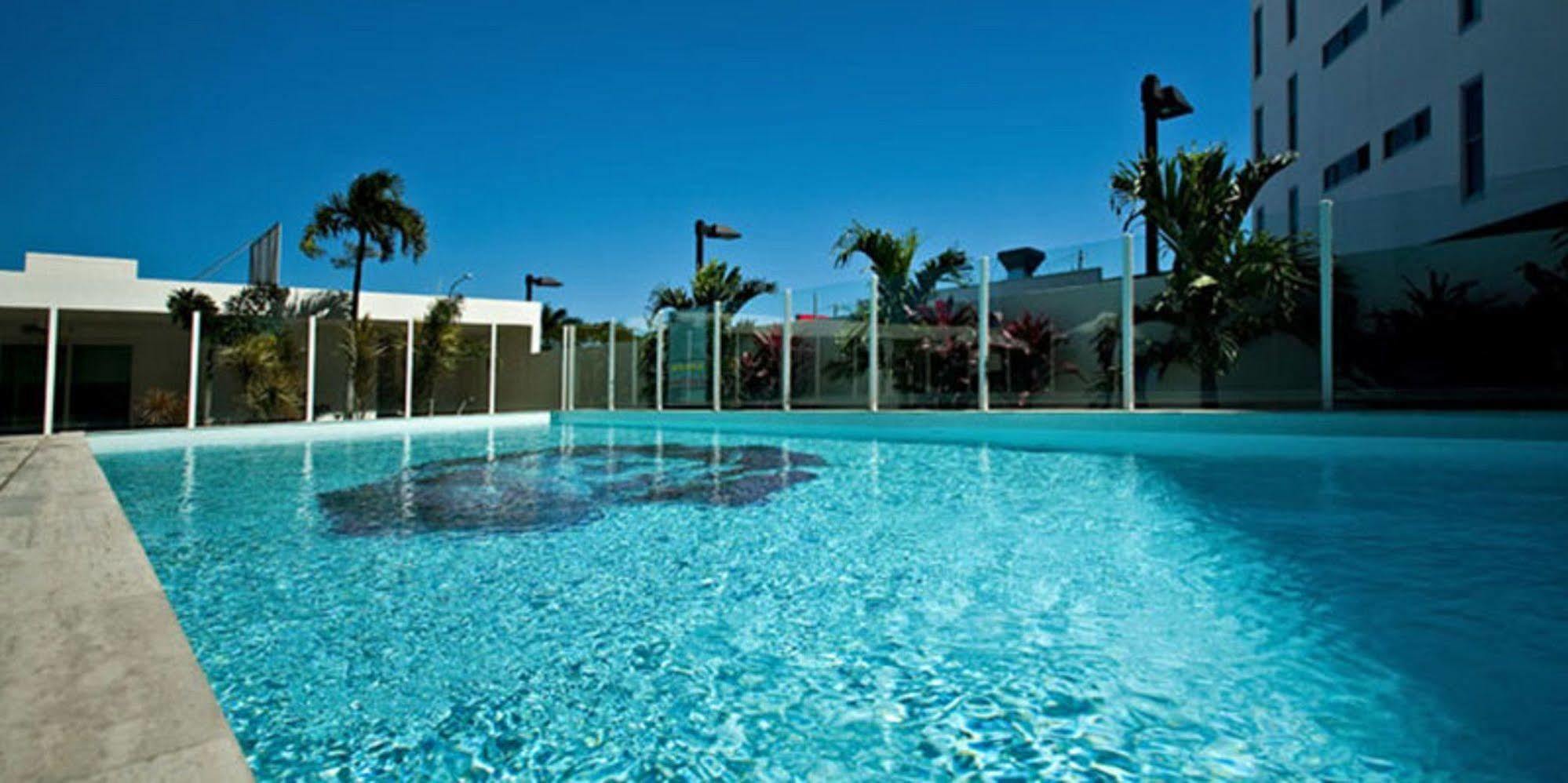 Lanai Riverside Apartments Mackay Bagian luar foto