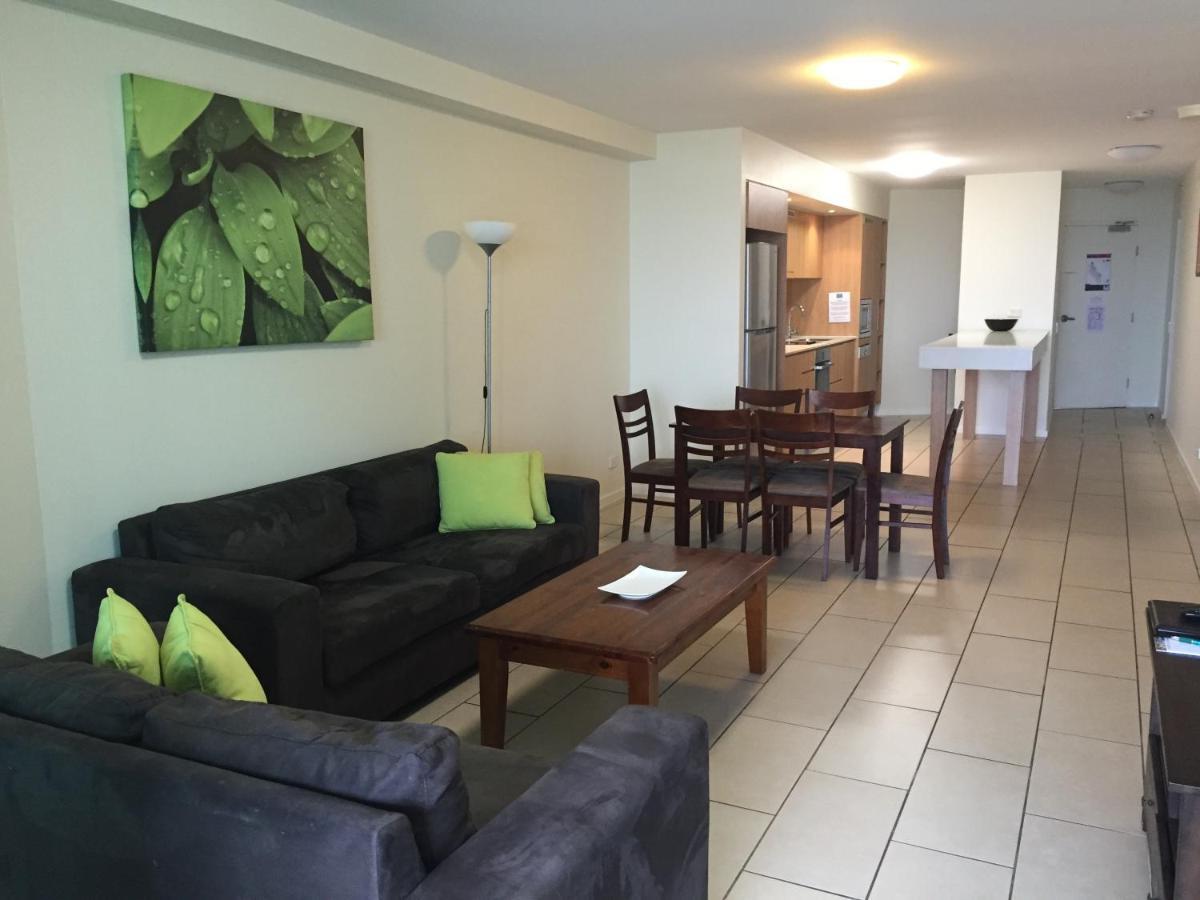 Lanai Riverside Apartments Mackay Bagian luar foto